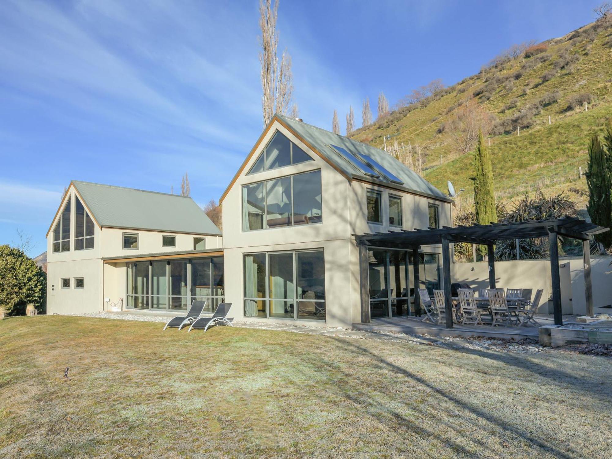 Lindmore Retreat & Spa - Luxury Family Home - كوينستاون المظهر الخارجي الصورة